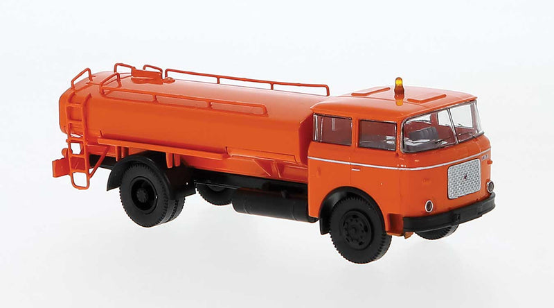 1970 LIAZ Water Truck - Assembled -- Red