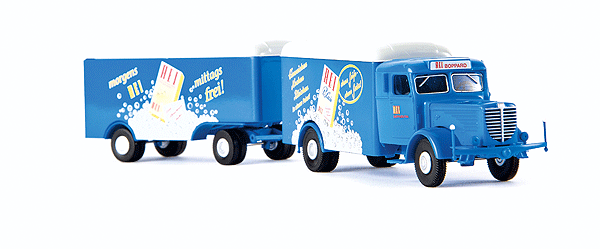Bussing 8000 Truck & Semi Trailer - Assembled -- Rei Detergent (blue, white, Slogan: morgens Rei, mittags frei, German Letter