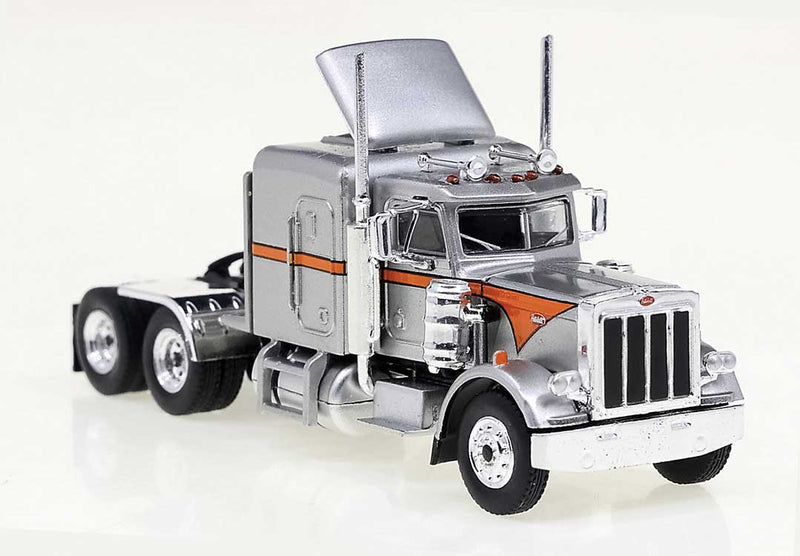 1973 Peterbilt 359 Sleeper-Cab Tractor - Assembled -- Silver, Orange