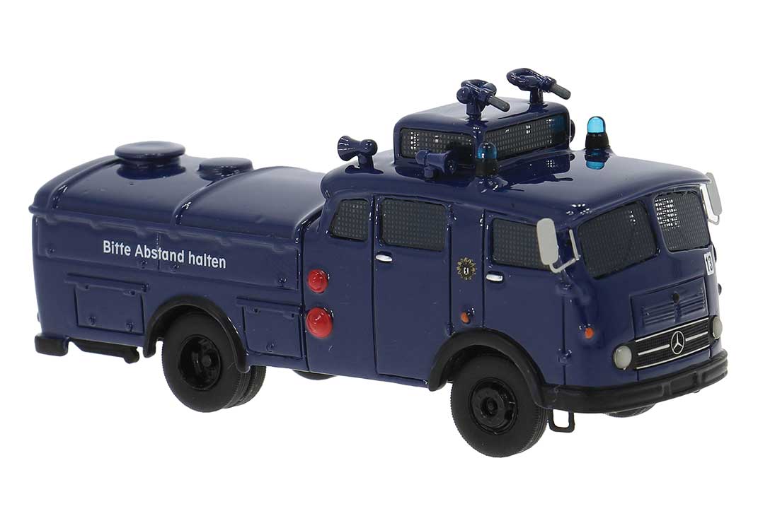 1966 Mercedes-Benz LP 1413/36 Water Cannon - Assembled -- Berlin, Germany, Police (blue, German Lettering)