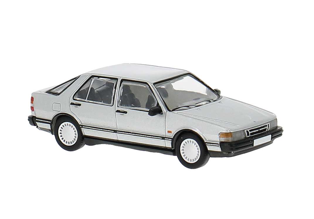 Saab 9000 CC Sedan - Assembled -- Silver