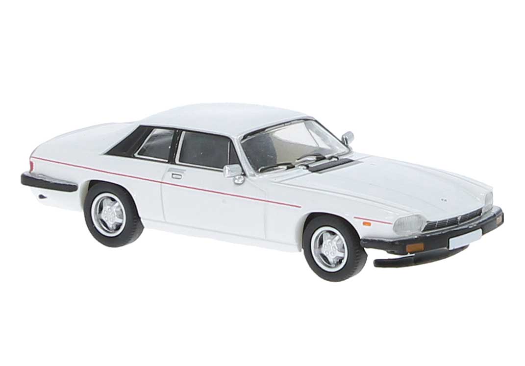 Jaguar XJ-S - Assembled -- White