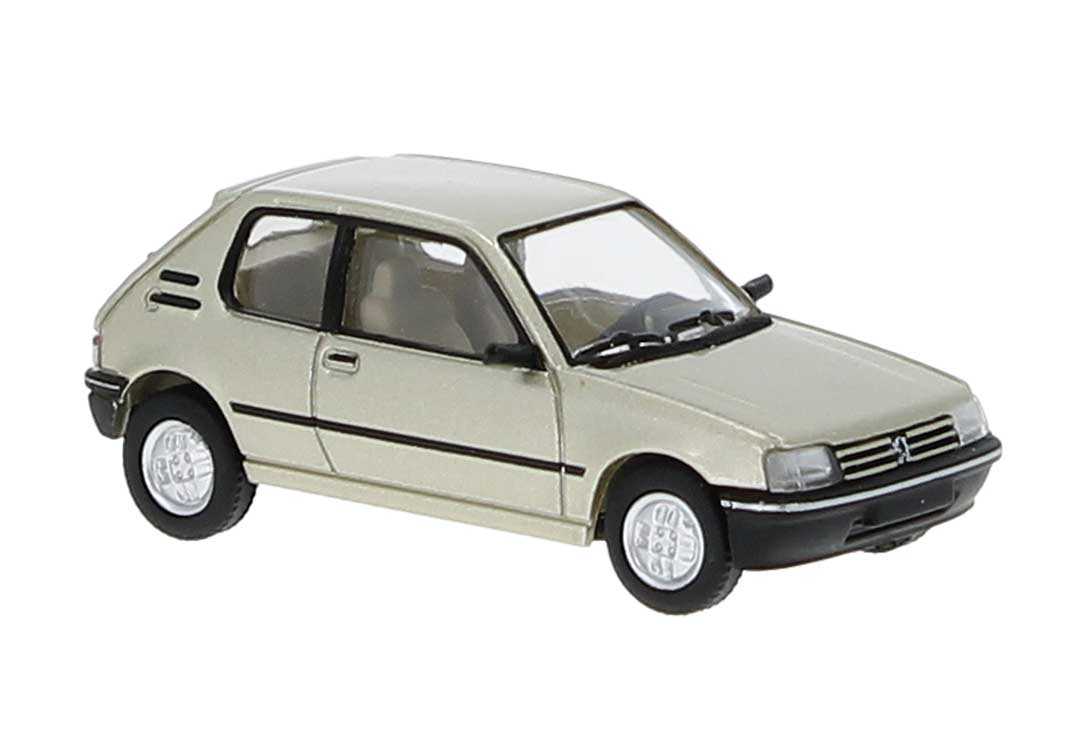 Peugeot 205 Station Wagon - Assembled -- Ivory