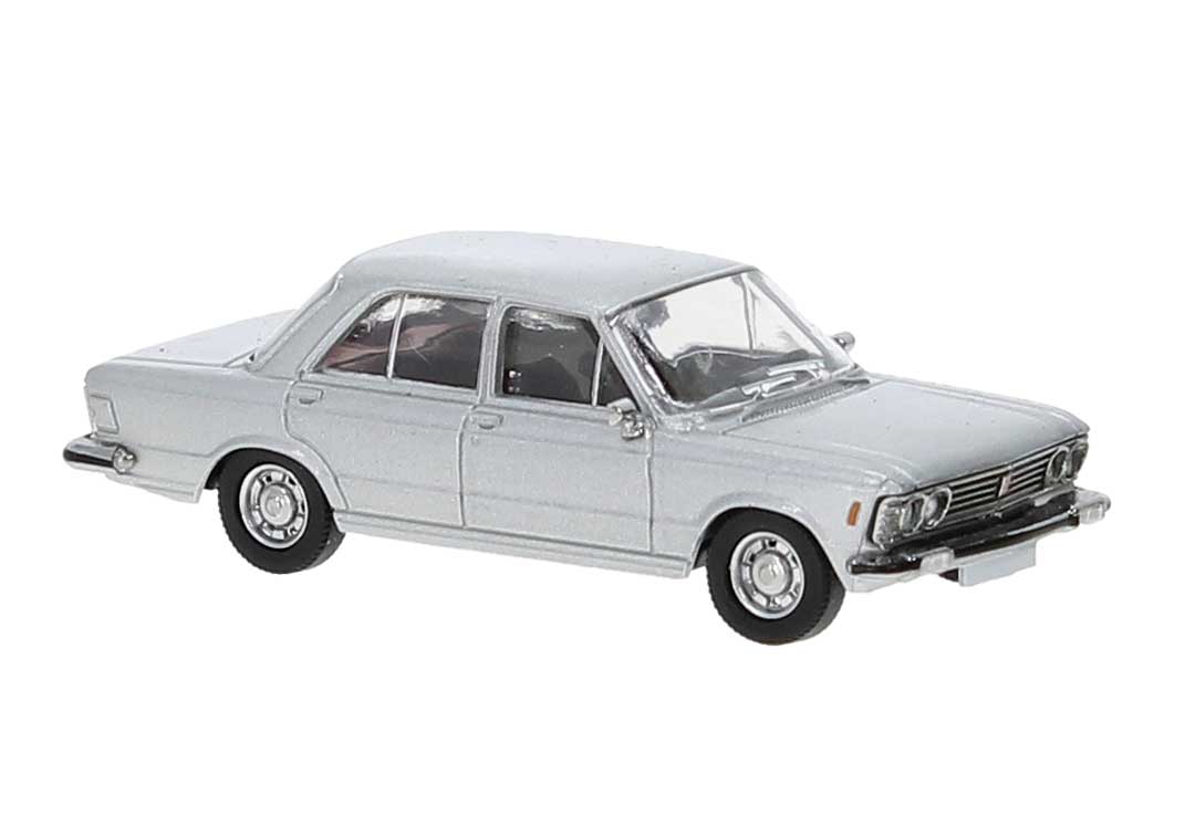 1969 Fiat 130 Sedan - Assembled -- Silver