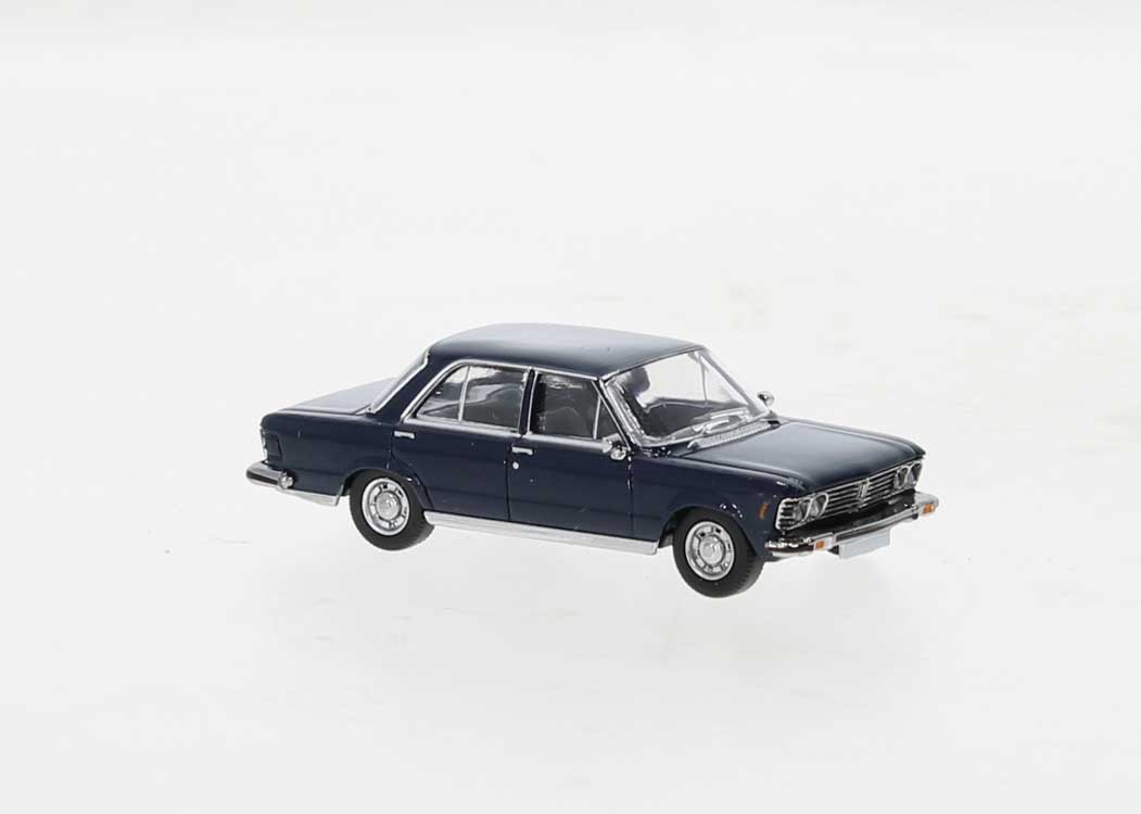 1969 Fiat 130 Sedan - Assembled -- Blue