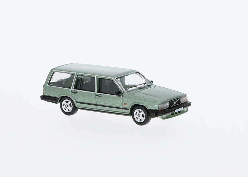 1985 Volvo 740 Station Wagon - Assembled -- Metallic Green