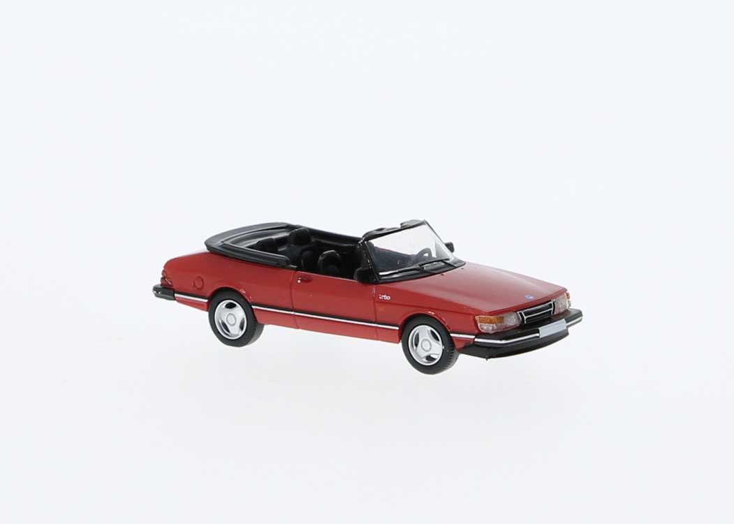 1986 Saab 900 Convertible - Assembled -- Red