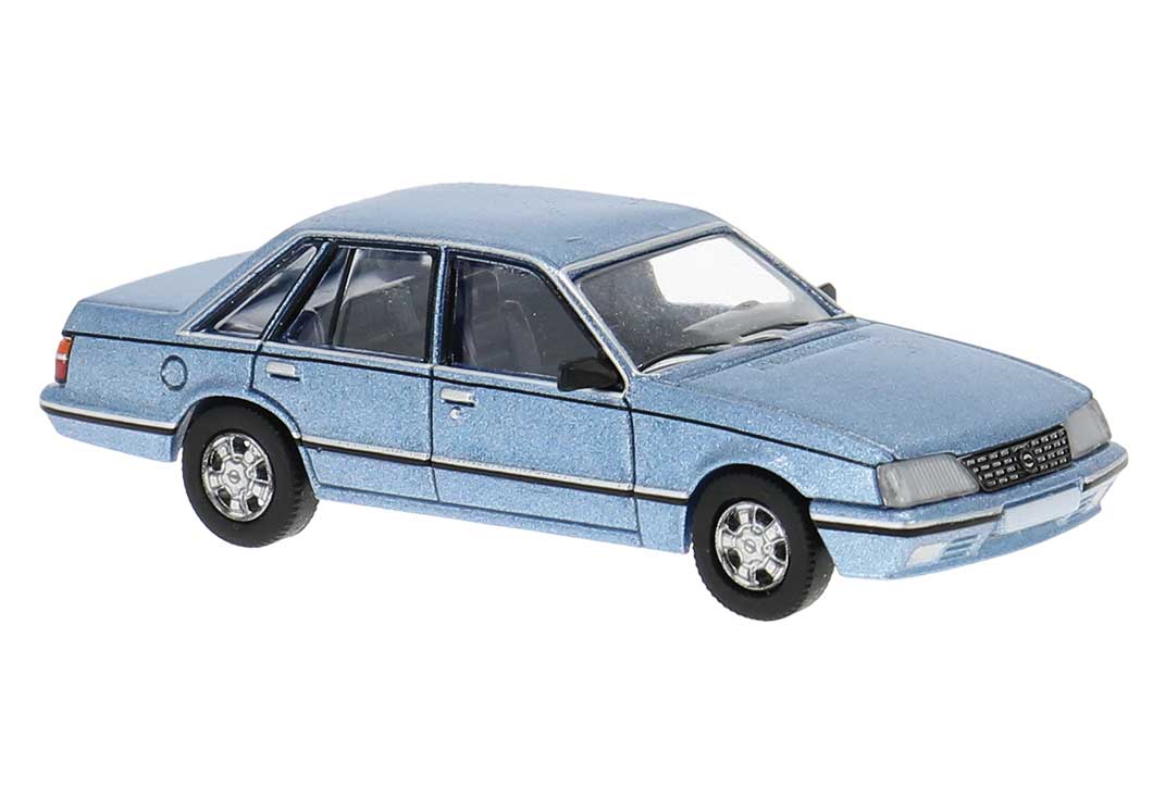 Opel Senator A2 - Assembled -- Light Blue