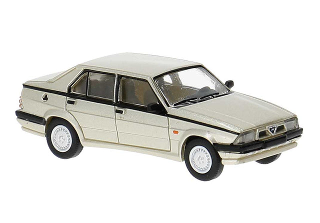 1977 Alfa Romeo Giulietta - Assembled -- Metallic Beige