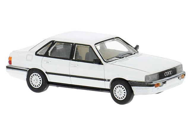 Audi 90 Sedan - Assembled -- White