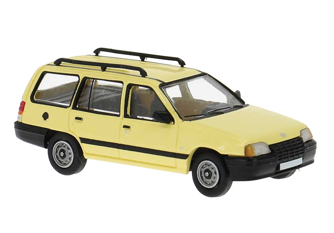 1980s Opel Kadett E CarAVan Station Wagon - Assembled -- Beige