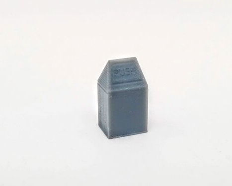 Square Trash Can -- pkg(5)