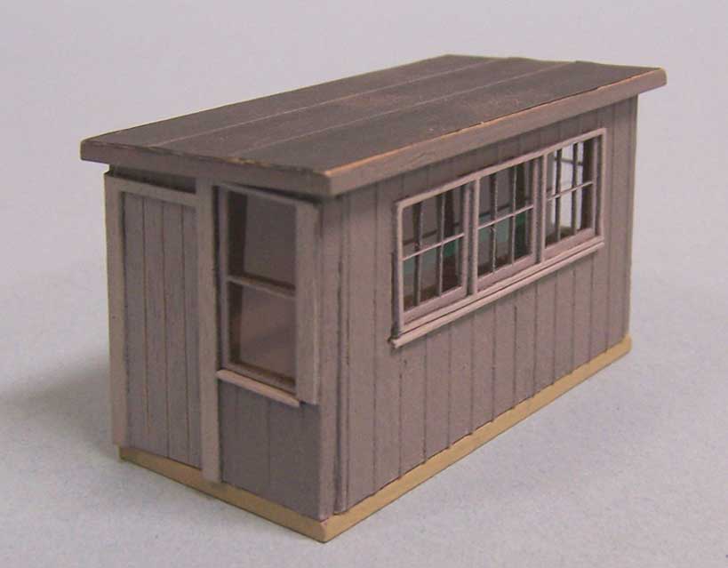 Scale House -- Kit - 3/4 x 1-3/4"  1.9 x 4.3cm-2