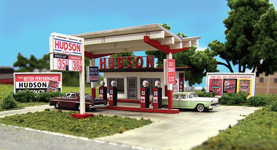 Hudson Oil Gas Station -- Kit - 4-1/4 x 2-3/4"  10.8 x 7cm