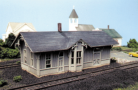 Chesapeake & Ohio Depot - Standard #1 Design -- Kit - 1-1/2 x 3-3/4"  3.7 x 9.3cm (20 x 50 Scale Feet)