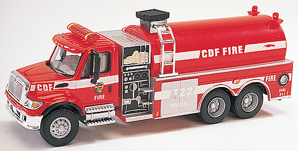 Emergency - International 7000 3-Axle Fire Tanker/Pumper -- California Dept. of Forestry (red)