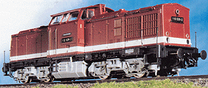 Diesel BR 110 Powered -- DR (red)