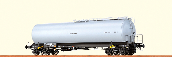 German State Railway DR Type Uahs 4-Axle Tank Car - Ready to Run -- German State Railway DR #31 50 727 0 267-5 (Era IV, gray, black)