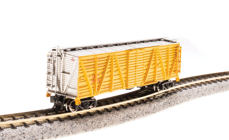 PRR K7 Stock Car w/Hog Sounds - Ready to Run -- Union Pacific (Armour Yellow, silver, red)