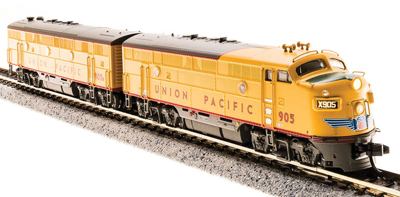 EMD F3 A-B Phase IIa Set w/Sound & DCC - Paragon3 -- Union Pacific #905, 905B (Armour Yellow, gray)