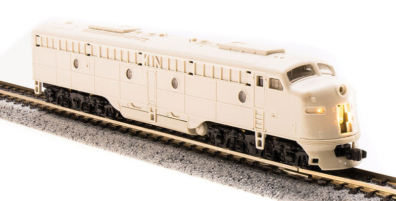 EMD E8A - Sound and DCC - Paragon3 -- Undecorated