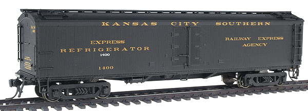 Paragon(TM) Series General American (GACX) 53'6" Wood Express Reefer -- Kansas City Southern #1400 (Pullman Green)