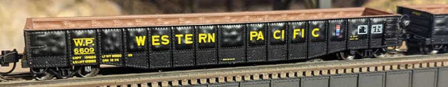 52'6" 15-Panel Mill Gondola - Medium Dented Sides - Ready to Run -- Western Pacific #6609 (black, yellow)