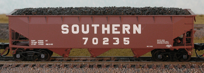 70-Ton Offset-Side 3-Bay Hopper w/Load Single Car - Ready to Run -- Southern Railway (Post-1960, Mineral Red, Squared Billboard Lettering)