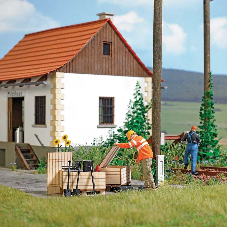 Era V Railway Worker with Accessories - Action Set -- Figure, 2 Wood Crates, Track Tools, Steel Drum, Accessories-2