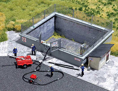 Village Emergency Water Retention Pond - Kit -- 4-1/2 x 3-15/16"  11.5 x 10cm, 1-9/16"  4cm Deep