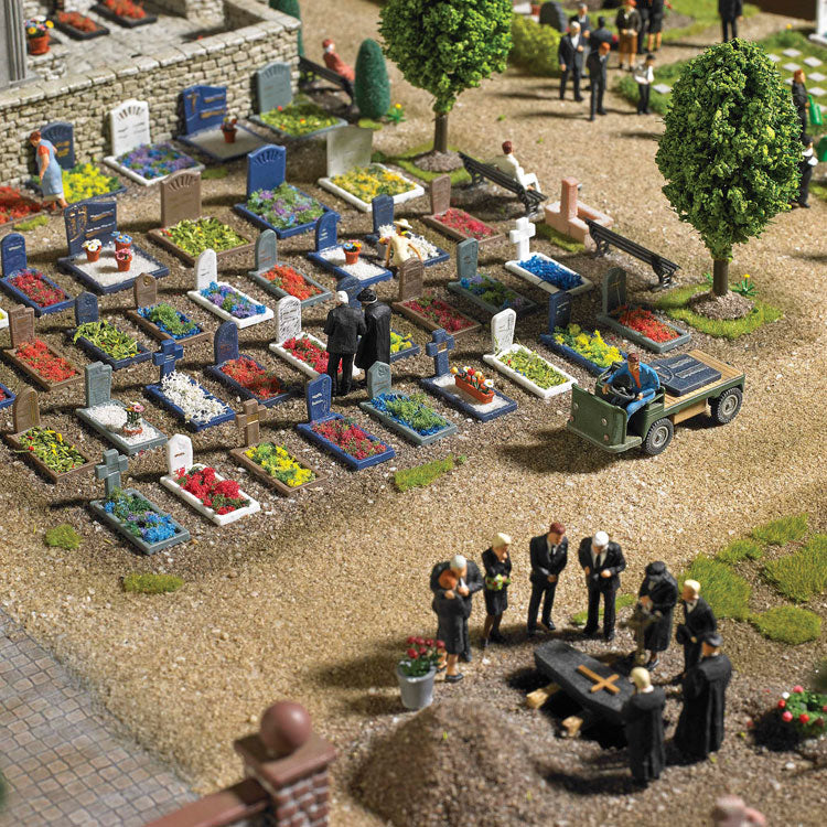 Cemetery - Kit -- Includes 14 Tombstones, 10 Wreaths, 10 Wood Crosses & More-1