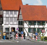 Traffic Islands with Warning Signs -- 4 Islands in 2 Styles-2