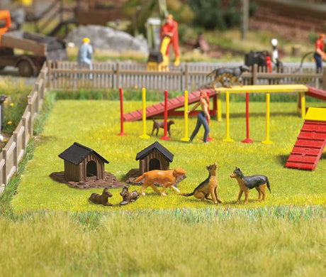 5 Dogs and 2 Doghouses-2