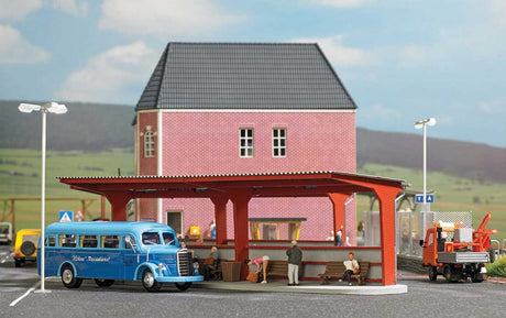 Bus Station -- Laser-Cut Kit - 7-1/2 x 2-1/8 x 2-1/16"  19 x 5.4 x 5.3cm-1