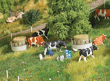 Cattle Hay Racks with Hay Bales - Kit -- pkg(2)-1