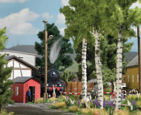 European Grade Crossing - Kit -- With Gatekeeper's Shanty and Signs-2
