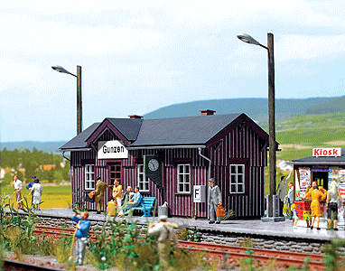 Railway Station Kit -- 13.0 x 5.5 x 6.0cm