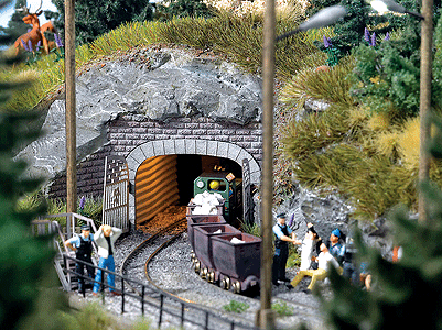 Mine Entrance 2 Rail -- 9.5 x 4.3cm