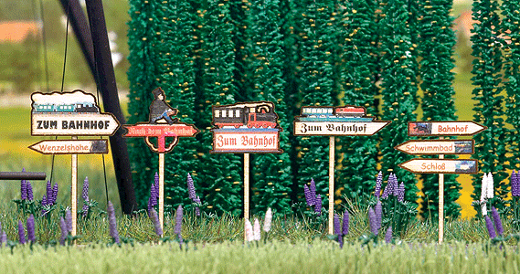 Wooden Signposts pkg(5)