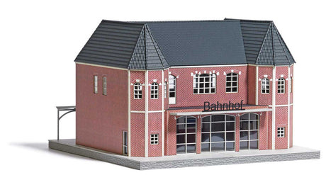 Bad Bentheim Brick Train Station -- Laser-Cut Kit - 8-9/16 x 8-3/4 x 5-7/8"  21.8 x 22.2 x 15cm-1