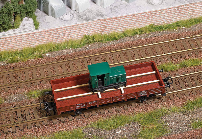 Unpowered Feldbahn Lok Gmeinder 15/18 Diesel Load -- Fits European 2-Axle Low-Side Gondola