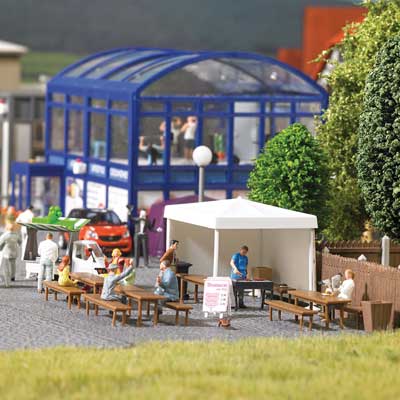 Bratwurst Grill Stand - Complete Miniature Scene Kit -- Grill, Canopy, 4 Tables, 7 Benches, Signboard, Unpainted Grill Master Figure