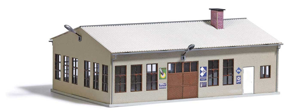 Mechanic's Garage -- Laser-Cut Kit - 6-7/8 x 4-13/16 x 3" 17.5 x 12.2 x 7.6cm-2