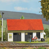 Small Garage -- Laser-Cut Kit - 11.2 x 8 x 7.1cm-1