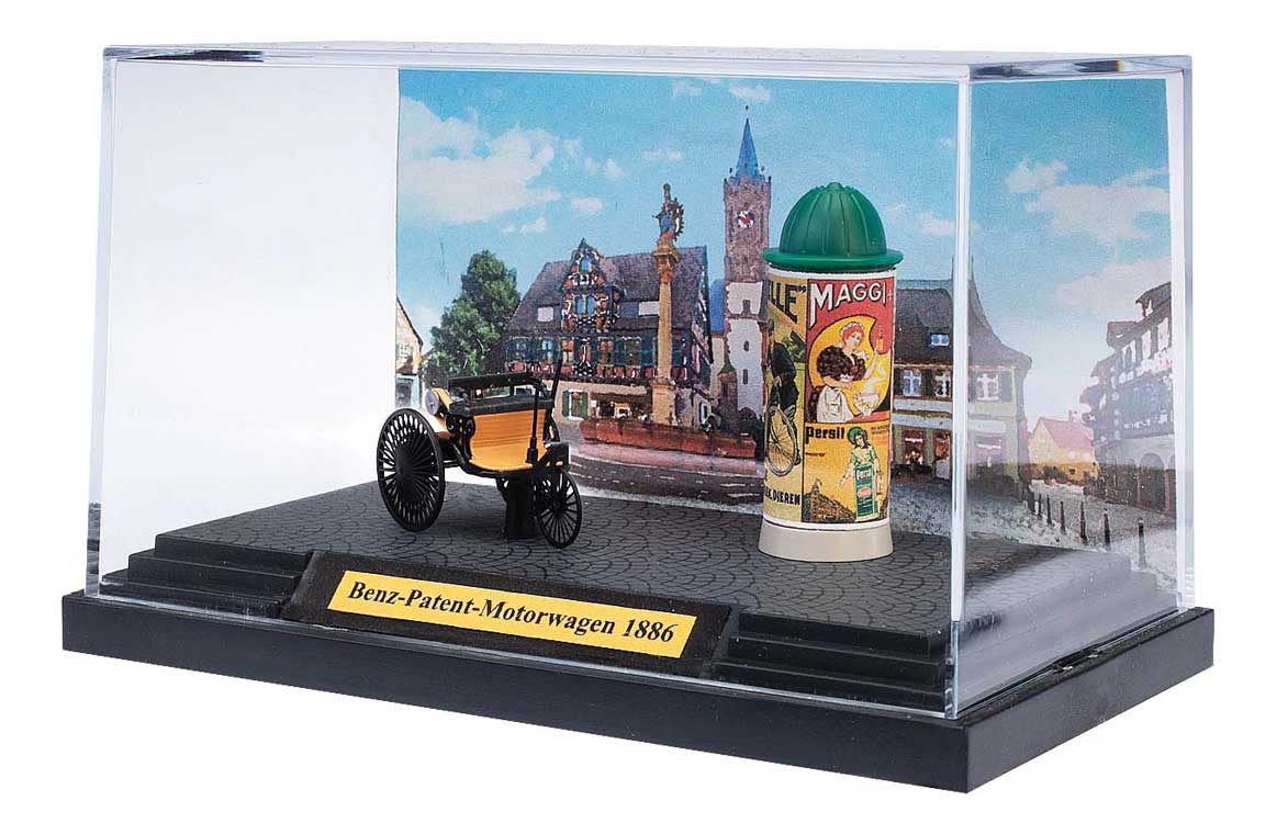 1886 Benz-Patent Motorwagen with Advertising Pillar- Assembled