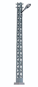 Lattice-Mast Industrial Lamp -- With Teardrop Light Housing (silver)