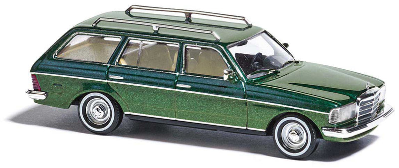 1977 Mercedes-Benz W123 Station Wagon - Assembled -- 2-Tone Green