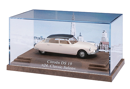 European Automobile Citroen DS19 4-Door Sedan -- Classic Salon w/Display Box