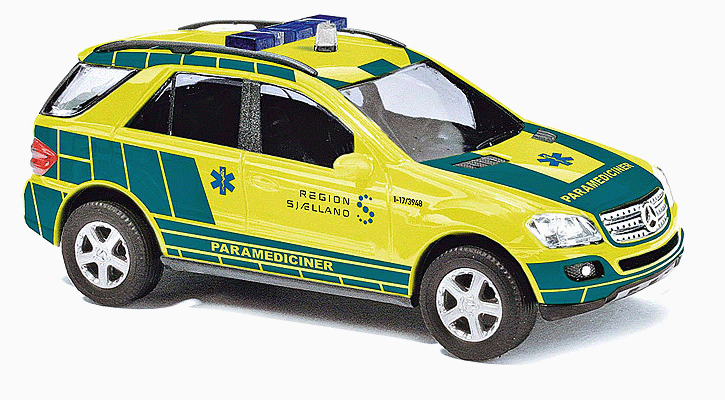 2005 Mercedes-Benz M Klasse W164 SUV - Assembled -- Denmark Emergency Doctor (yellow, green, German Lettering)