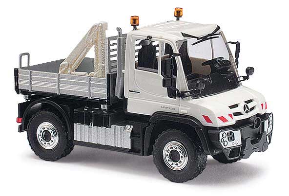 2013 Mercedes-Benz Unimog U 430 Heavy-Duty Pickup Truck - Assembled -- With Crane (white, silver, black)